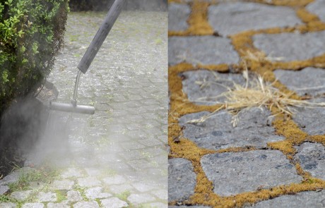 Eine Person verwendet einen Dampfreiniger, um Moos von Pflastersteinen zu entfernen; die linke Seite zeigt die laufende Dampfreinigung, und die rechte Seite zeigt abgestorbenes Moos und Ablagerungen zwischen den Pflastersteinen.